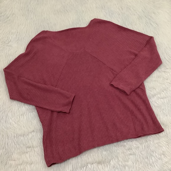 For the republic women’s lightweight red knit long sleeves top size large - Picture 4 of 4